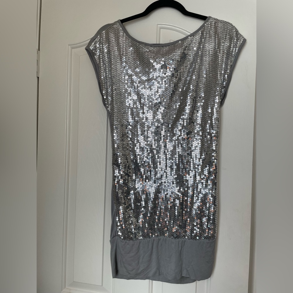 Sequence Top - image 1